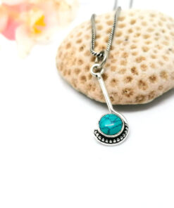 colar Lambar pedra da Lua